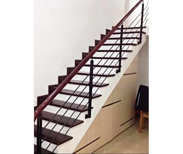Cầu thang sắt tay vịn gỗ MD08